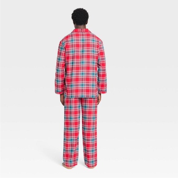 NWT Men's Red Plaid Long Sleeve Pajama Set - Picture 2 of 4
